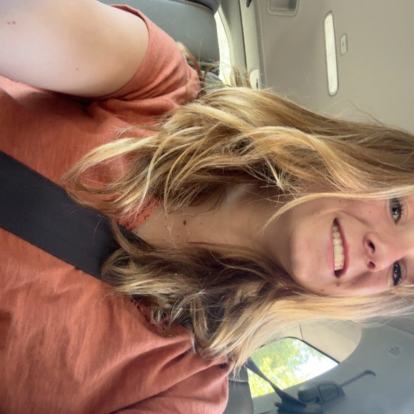 Meet your Posher, Samantha - Picture 1 of 1